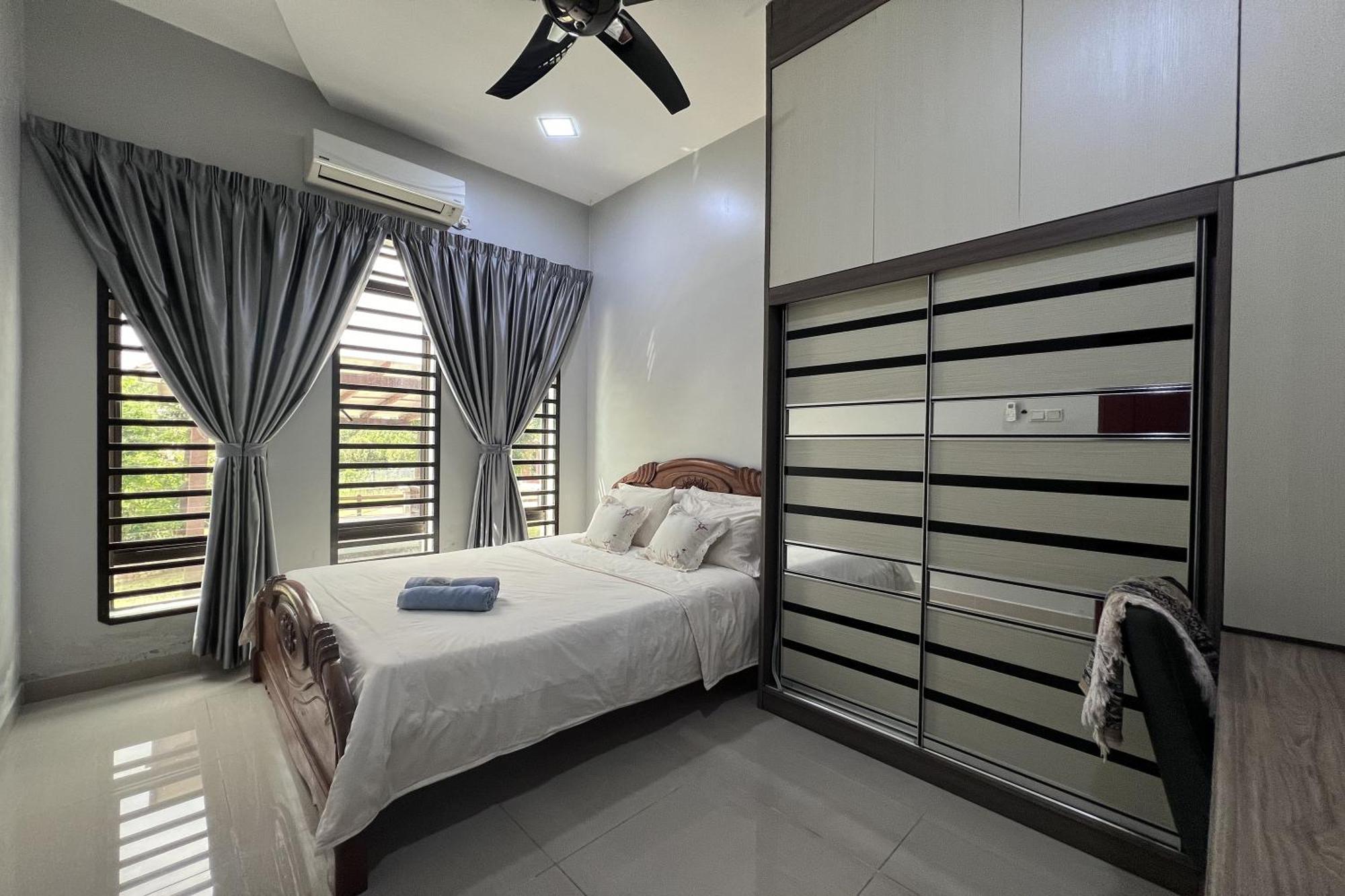 Nurbayu Chalet, Kemaman クアンタン エクステリア 写真