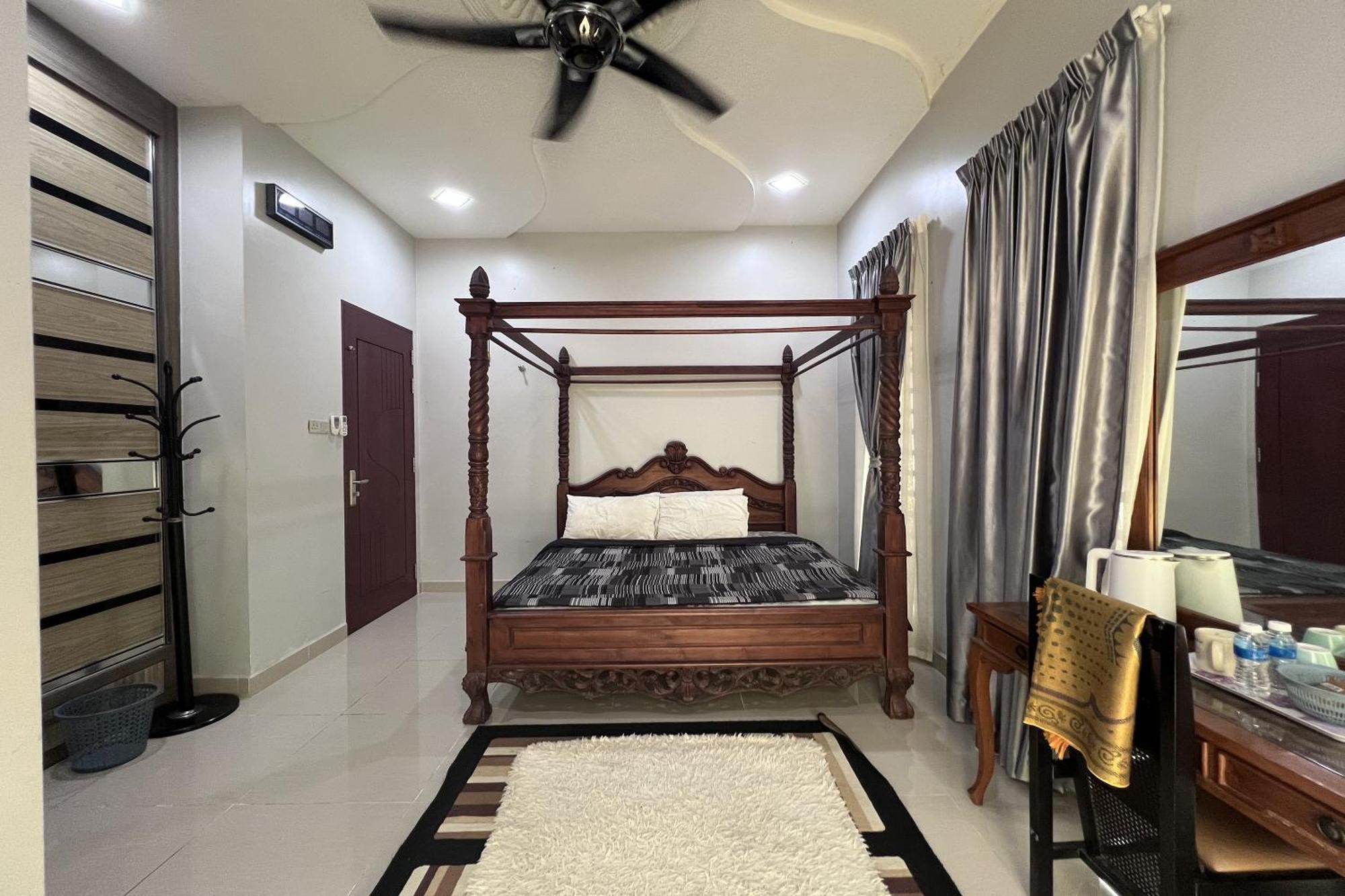Nurbayu Chalet, Kemaman クアンタン エクステリア 写真
