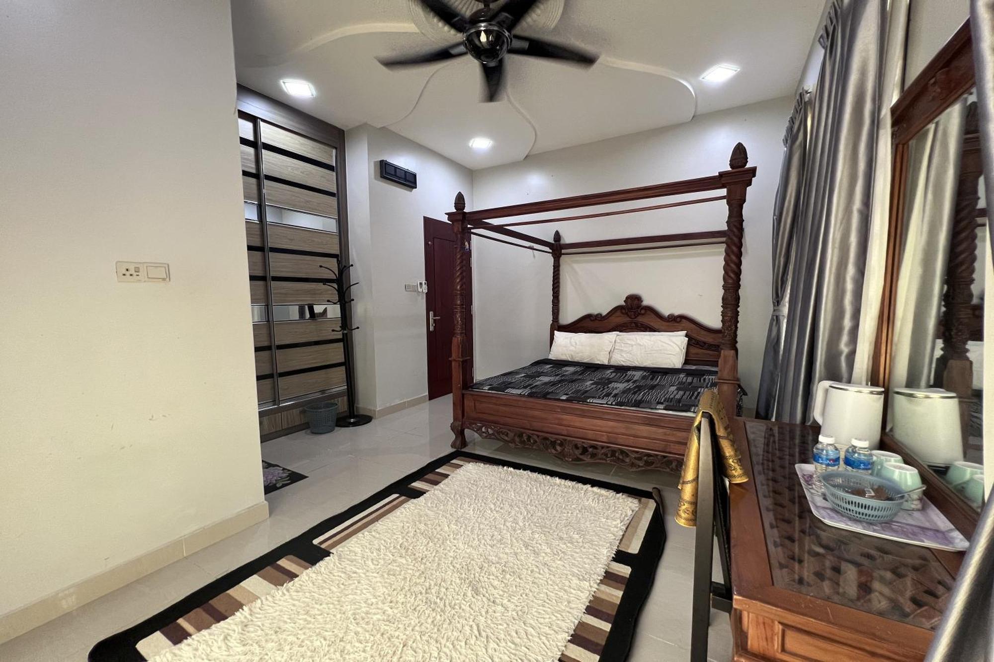 Nurbayu Chalet, Kemaman クアンタン エクステリア 写真