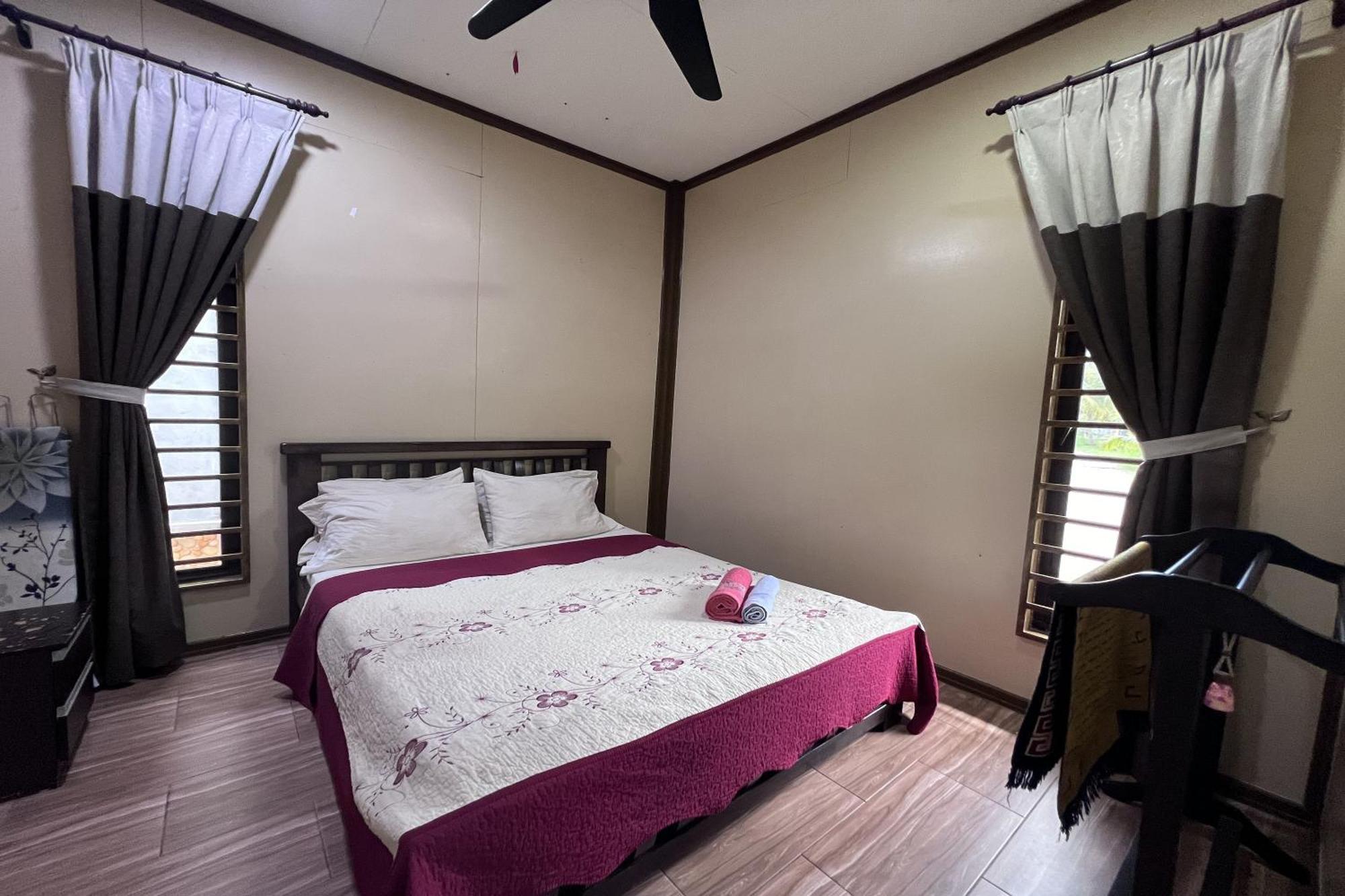 Nurbayu Chalet, Kemaman クアンタン エクステリア 写真