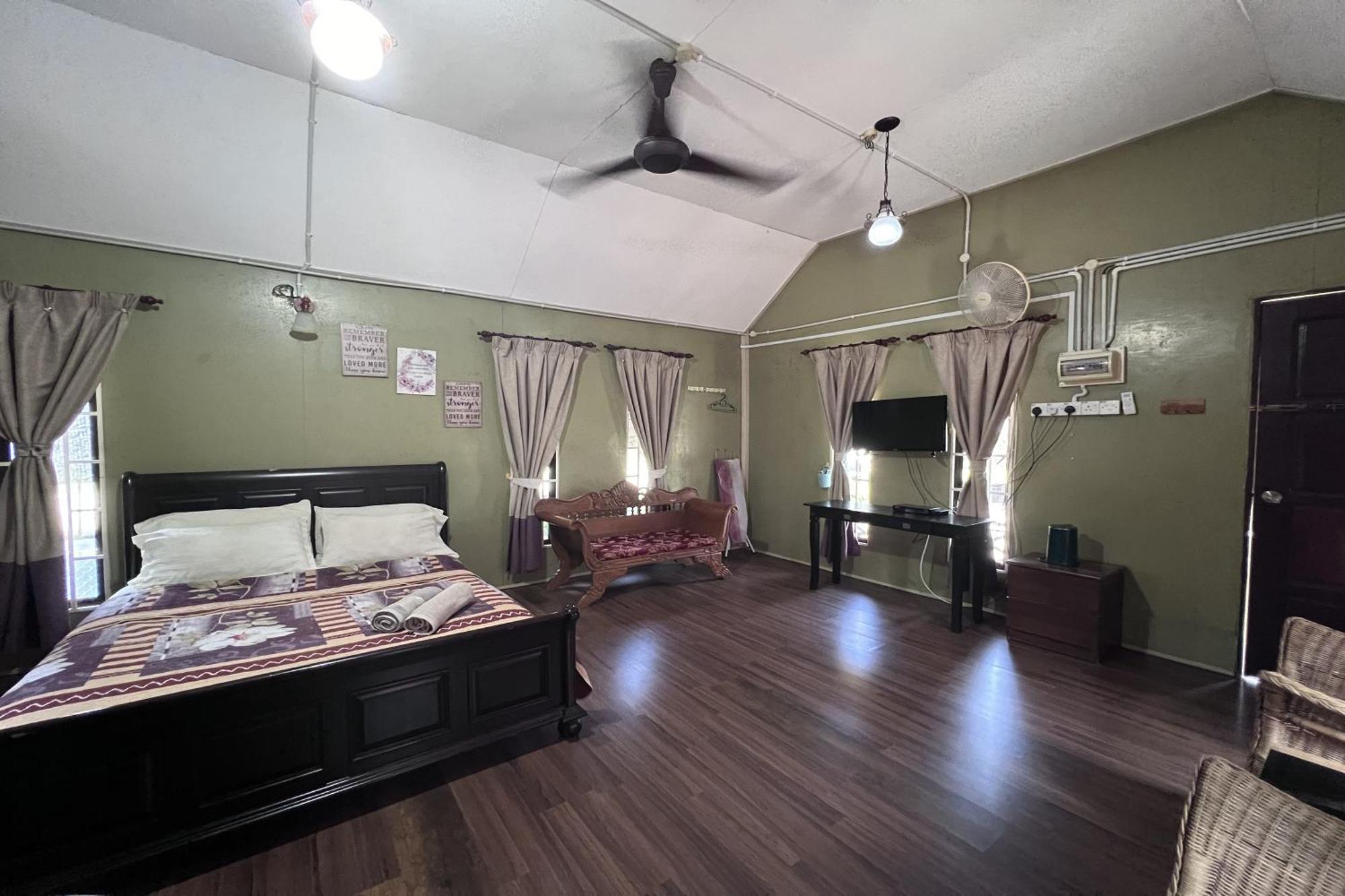 Nurbayu Chalet, Kemaman クアンタン エクステリア 写真