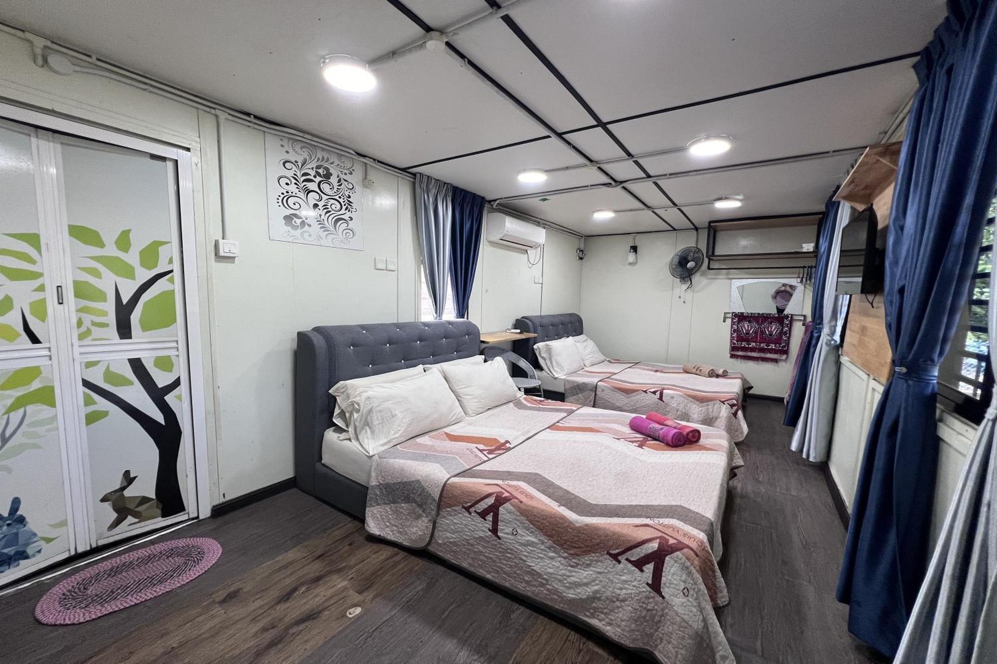Nurbayu Chalet, Kemaman クアンタン エクステリア 写真