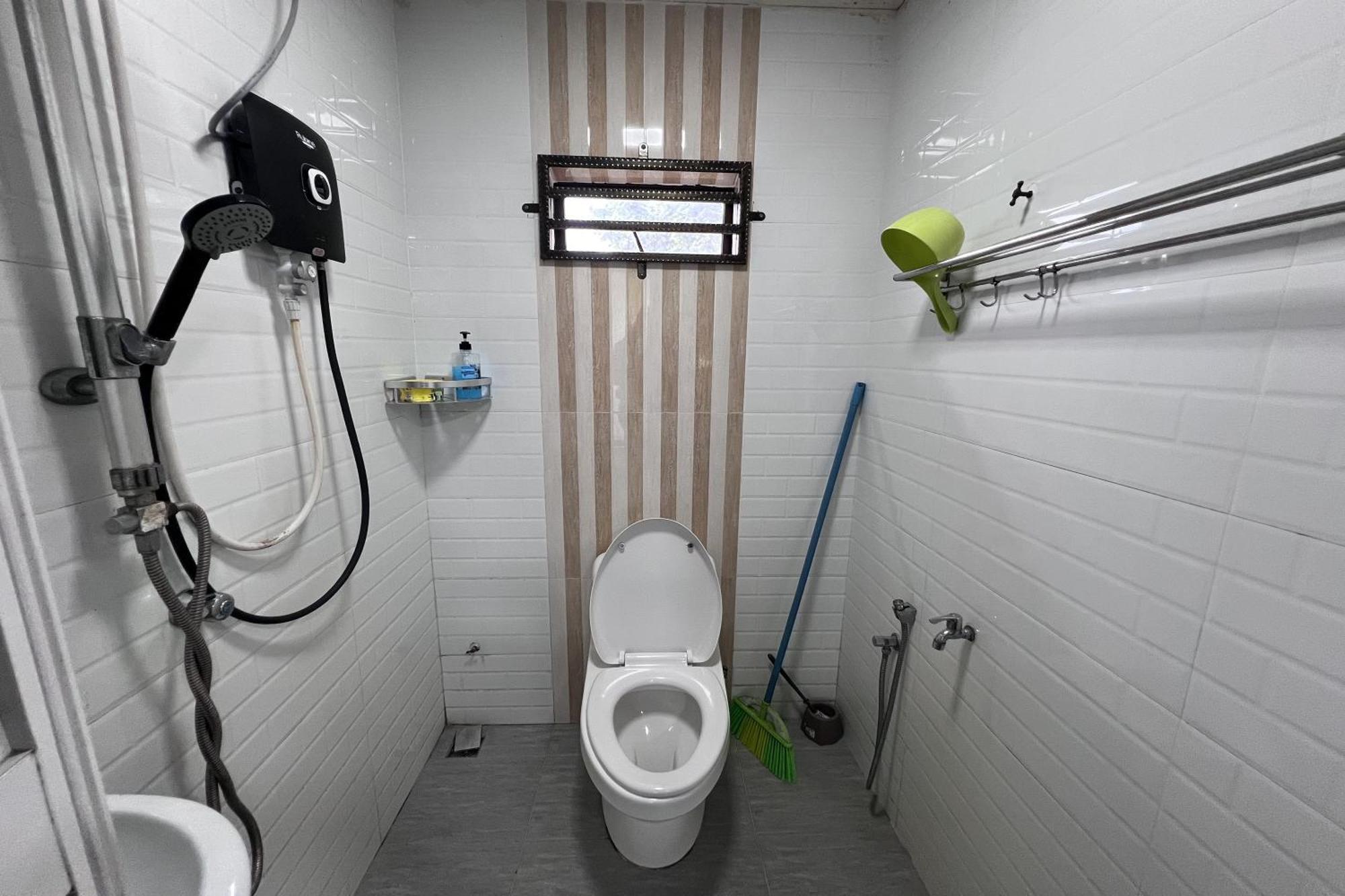 Nurbayu Chalet, Kemaman クアンタン エクステリア 写真