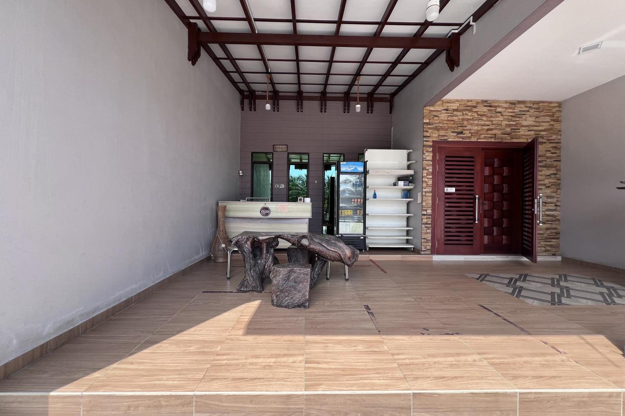 Nurbayu Chalet, Kemaman クアンタン エクステリア 写真